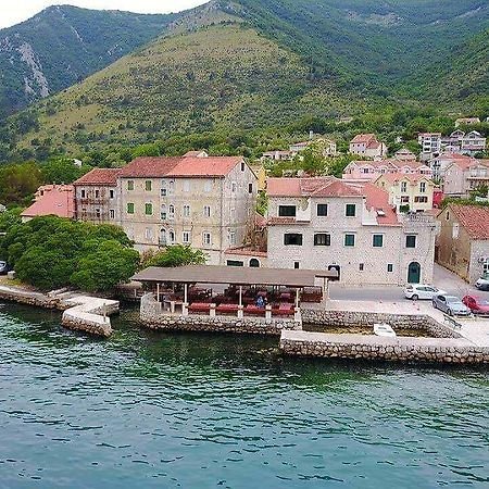 Lanterna Apartments Kotor Exteriör bild