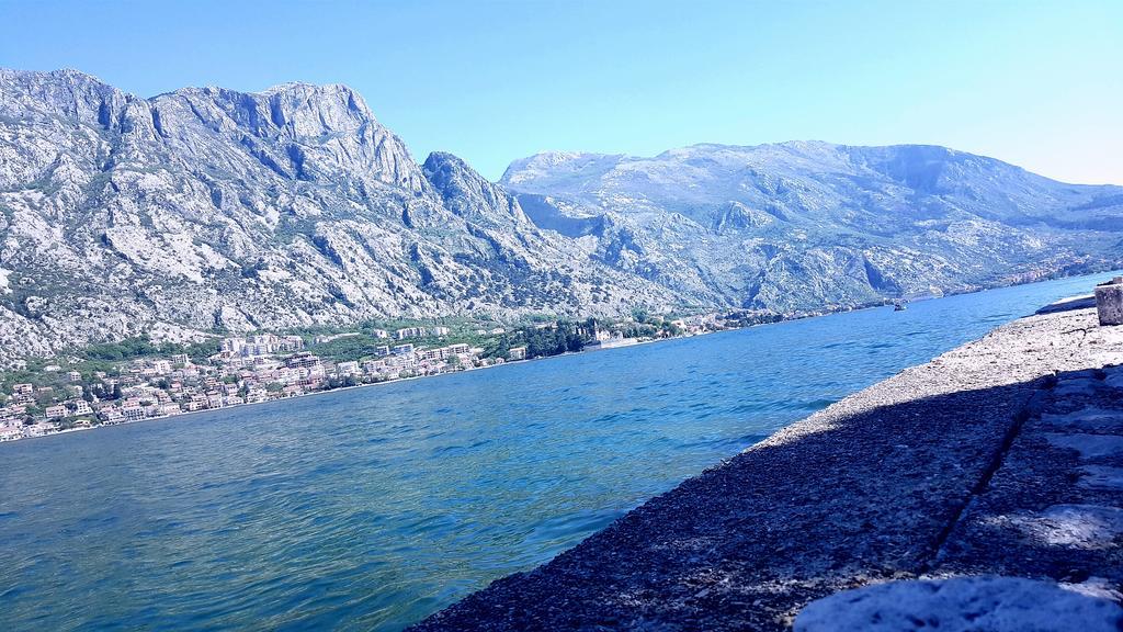 Lanterna Apartments Kotor Exteriör bild