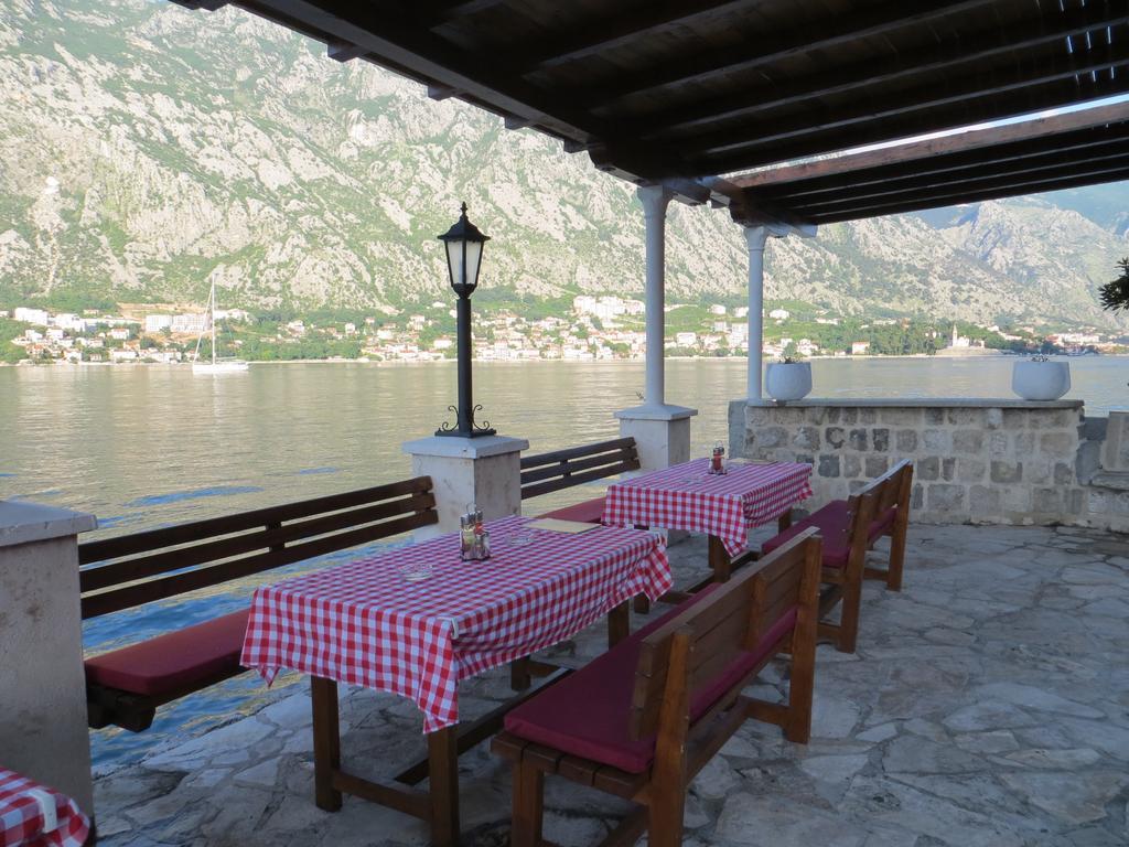 Lanterna Apartments Kotor Exteriör bild